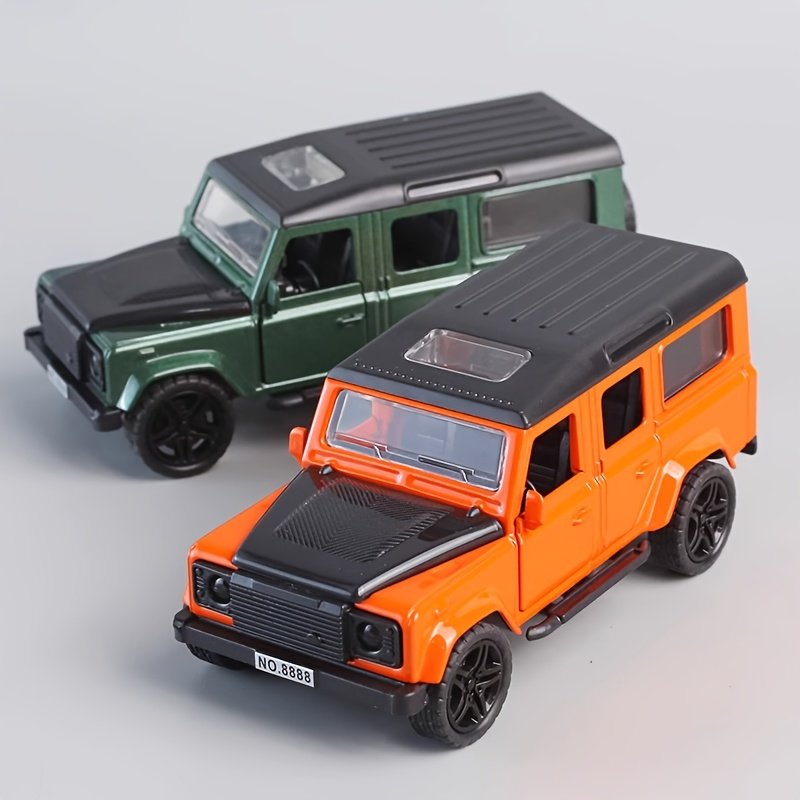 Two-Tone Alloy Classic Three-Door Off-Road Model Car