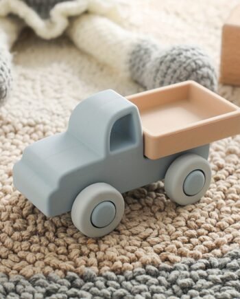 Drop-Resistant Silicone Cartoon Push-and-Pull Toy Car