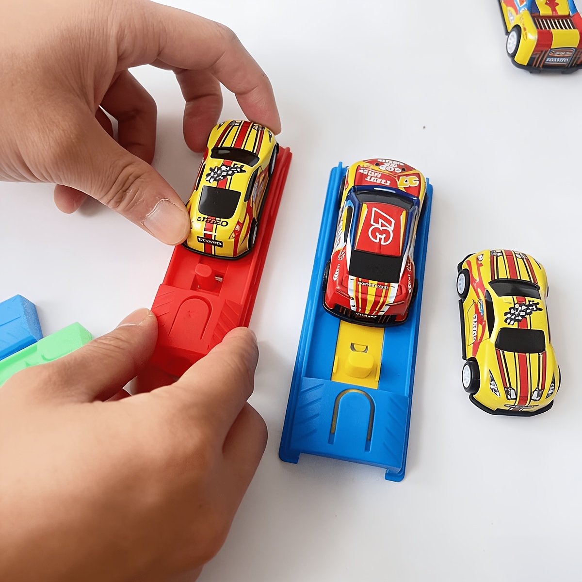 RHRU Pull-Back Toy Cars for Kids random colour